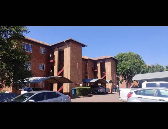 2 BEDROOM APARTMENT FOR SALE IN ANNLIN-WES